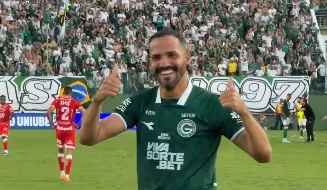 Goias bate Vila Nova Serie B