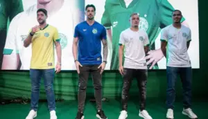 Série C: Com ídolos presentes, Guarani lança novos uniformes