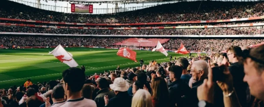 Como a HFM se tornou parceira global oficial do Arsenal e o que isso significa para os fãs de futebol no mundo todo