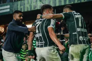 Coritiba 3 x 2 Bahia - Coxa volta a vencer em casa e quebra tabu