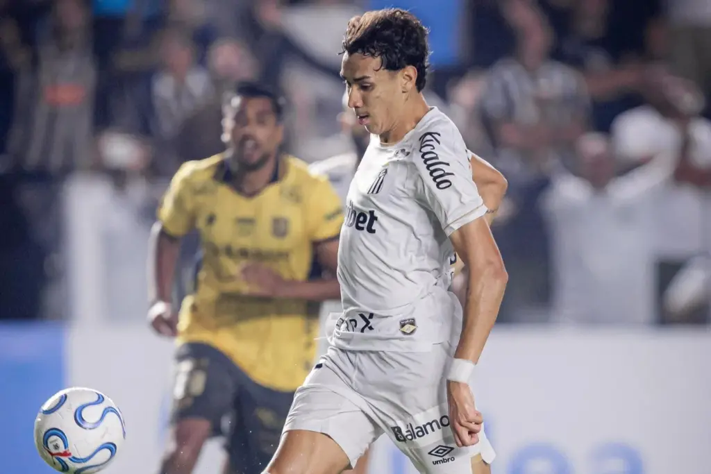 O Santos derrotou o Deportivo Cuenca pelo placar de 3 a 0, na noite desta terça-feira (26), na Vila Belmiro (Foto: Divulgação/SFC)