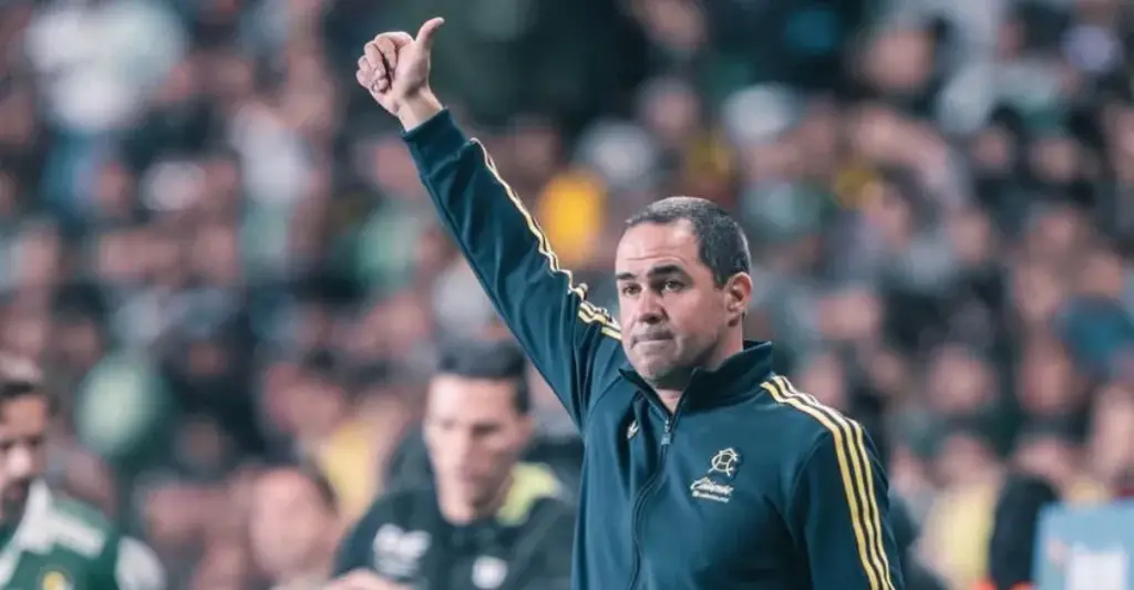 André Jardine revive caminho do tri em novo mata-mata na Liga MX