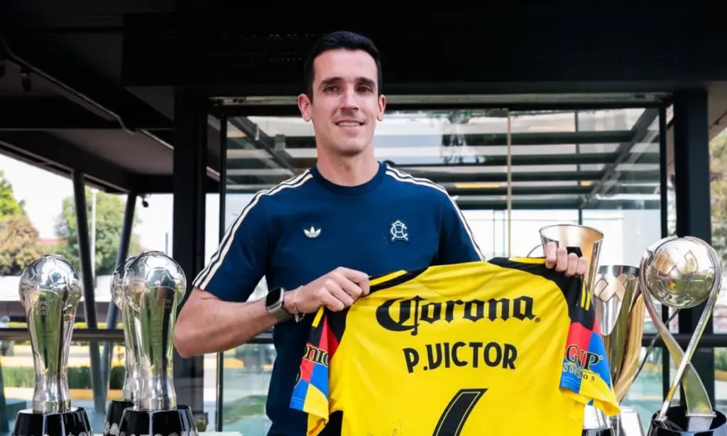 À caminho da Seleção, Paulo Victor se despede do América-MEX com homenagens