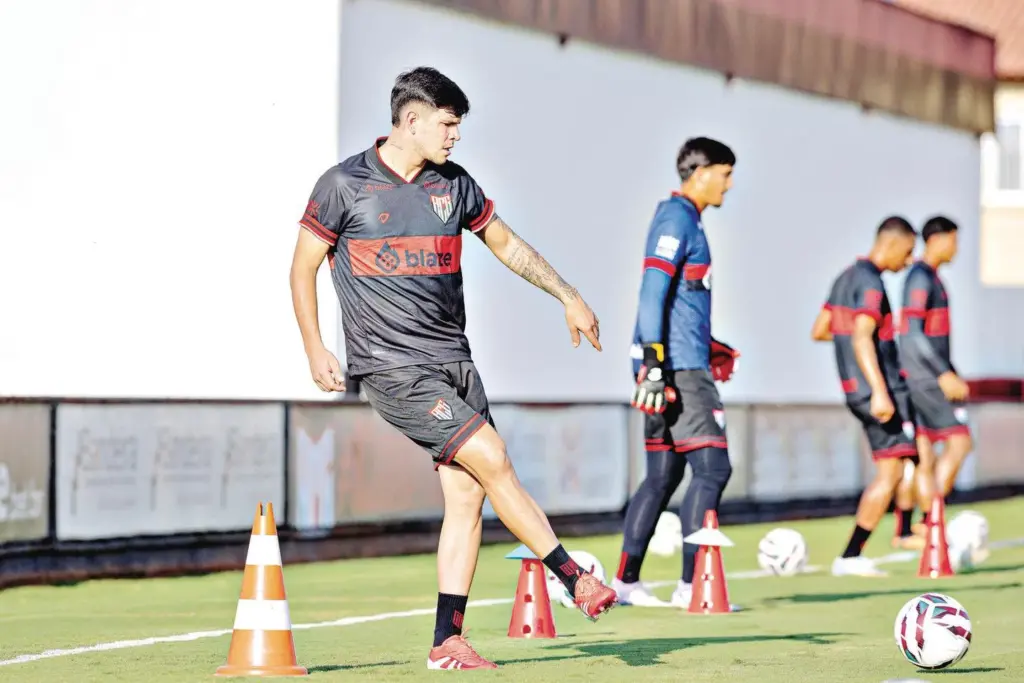 Atlético-GO x São Bernardo: onde assistir, horário e escalações!