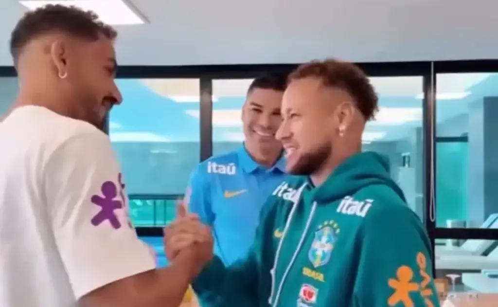 Seleção Brasileira usará “chinelo do futuro” durante preparação para a Copa; entenda 3 IMG 3849