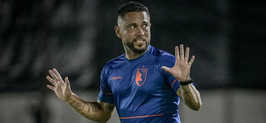 Santa Catarina briga por G4 na Série D após chegada do técnico Jordan 3 Jordan 3