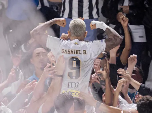 Santos 3 x 1 Vitória - Peixe vence e respira antes da Copa do Mundo