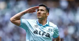 Grêmio monitora paraguaios antes da Copa do Mundo