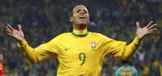 Luis Fabiano anuncia pré-candidatura a deputado federal 2 Copa do Mundo - 2026
