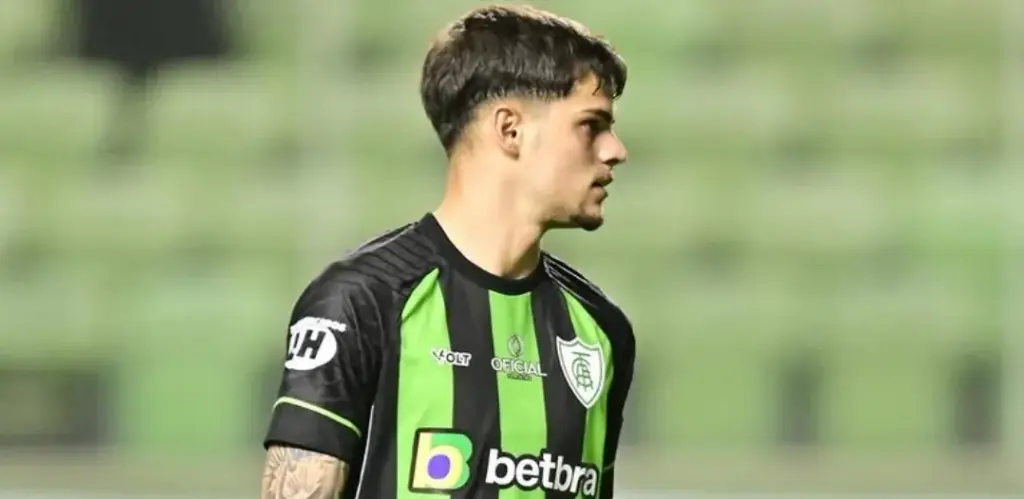 Vasco fecha contratação de lateral-esquerdo do América-MG