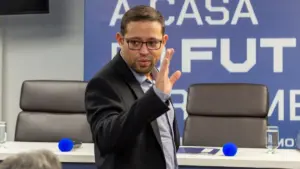 Santa Cruz confirma saída do CEO Pedro Henriques
