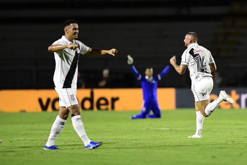 Ponte Preta 1 x 3 Sport-PE - Leão dorme na ponta e deixa Macaca no Z4 2 Ponte Preta x Sport Serie B 2026 3