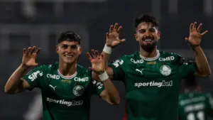 Sporting Cristal (PER) 0 x 2 Palmeiras - Verdão vence duelo direto e retoma a liderança