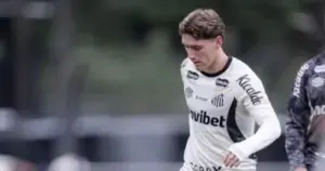 Santos pode ter novo desfalque importante contra o Vitória