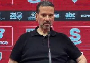 Vice do São Paulo restaura comissão que julgava presidente do Conselho