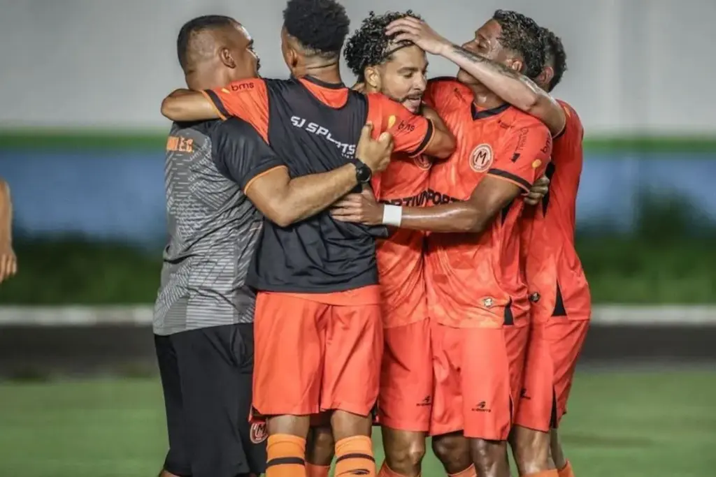 GAS-RR 1 x 2 Manauara-AM - Vitória de virada fora de casa na Série D (Foto: Reprodução/Instagram)