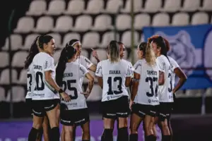 BRASILEIRÃO FEMININO: Corinthians perde e Palmeiras aproveita