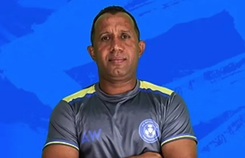 Genaldo Silva é o treinador do Sporting