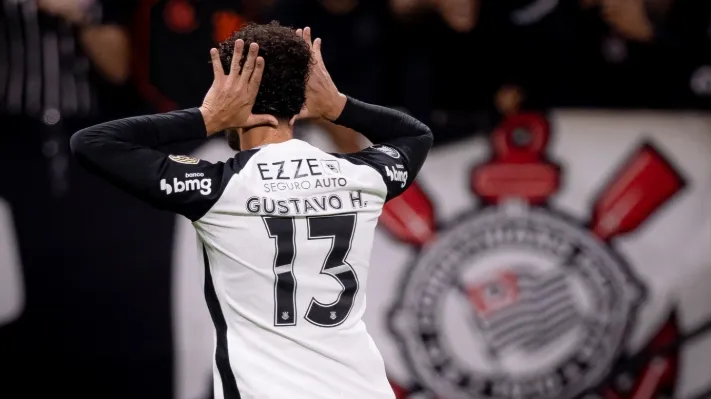 Corinthians segue 100% na Libertadores