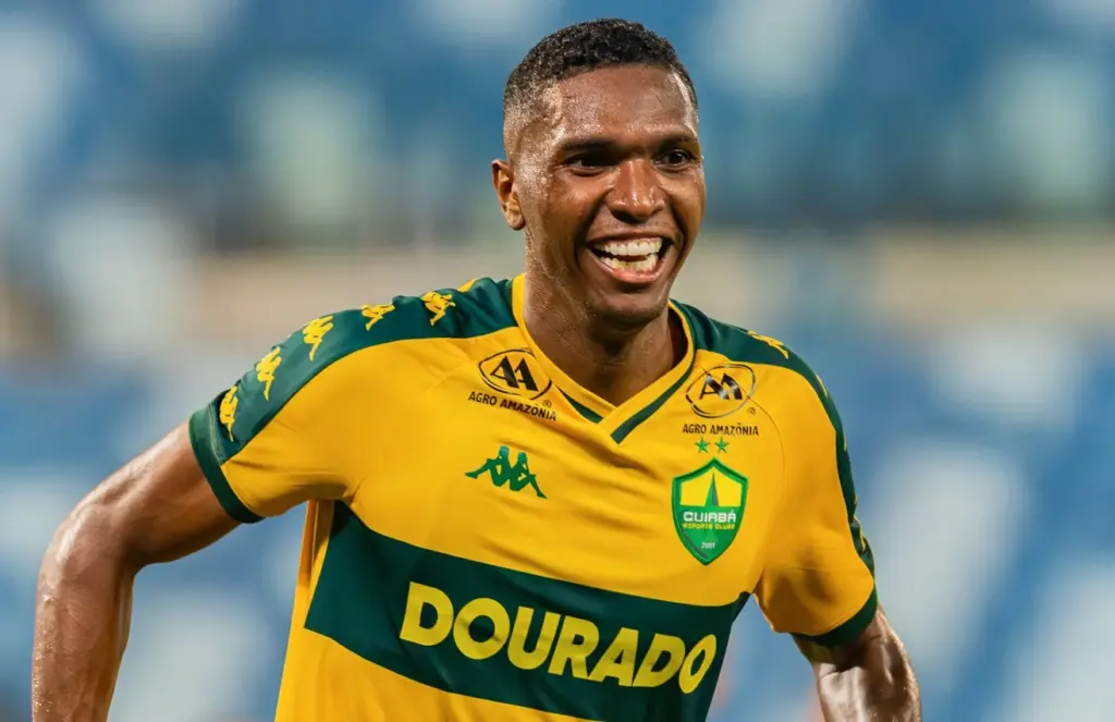 Cuiabá-MT 2 x 0 CRB-AL - Dourado freia Galo e vence após 5 jogos na Série B
