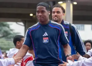 FRANCÊS: Endrick tem boa atuação, dá assistência, mas Lyon perde para o Toulouse