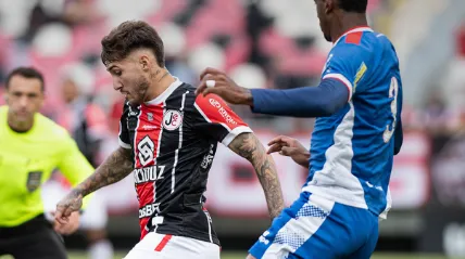 Joinville-SC 0 x 0 Cianorte-PR - JEC empata em casa e se complica na Série D