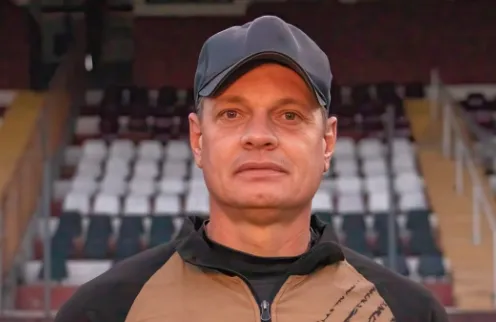 Só no FI: Técnico campeão paulista estreia com derrota na Série B de Santa Catarina