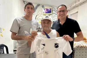 Presidente e capitão do ABC visitam torcedor agredido antes de clássico