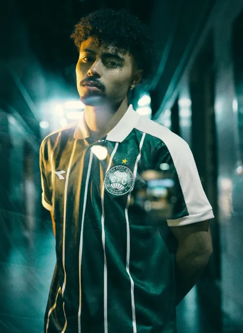 Coritiba lança camisa inspirada na noite curitibana 2 YTAFjZY1 image