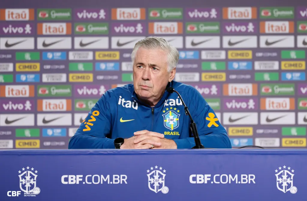 Ancelotti explica convocação e ausência de veteranos