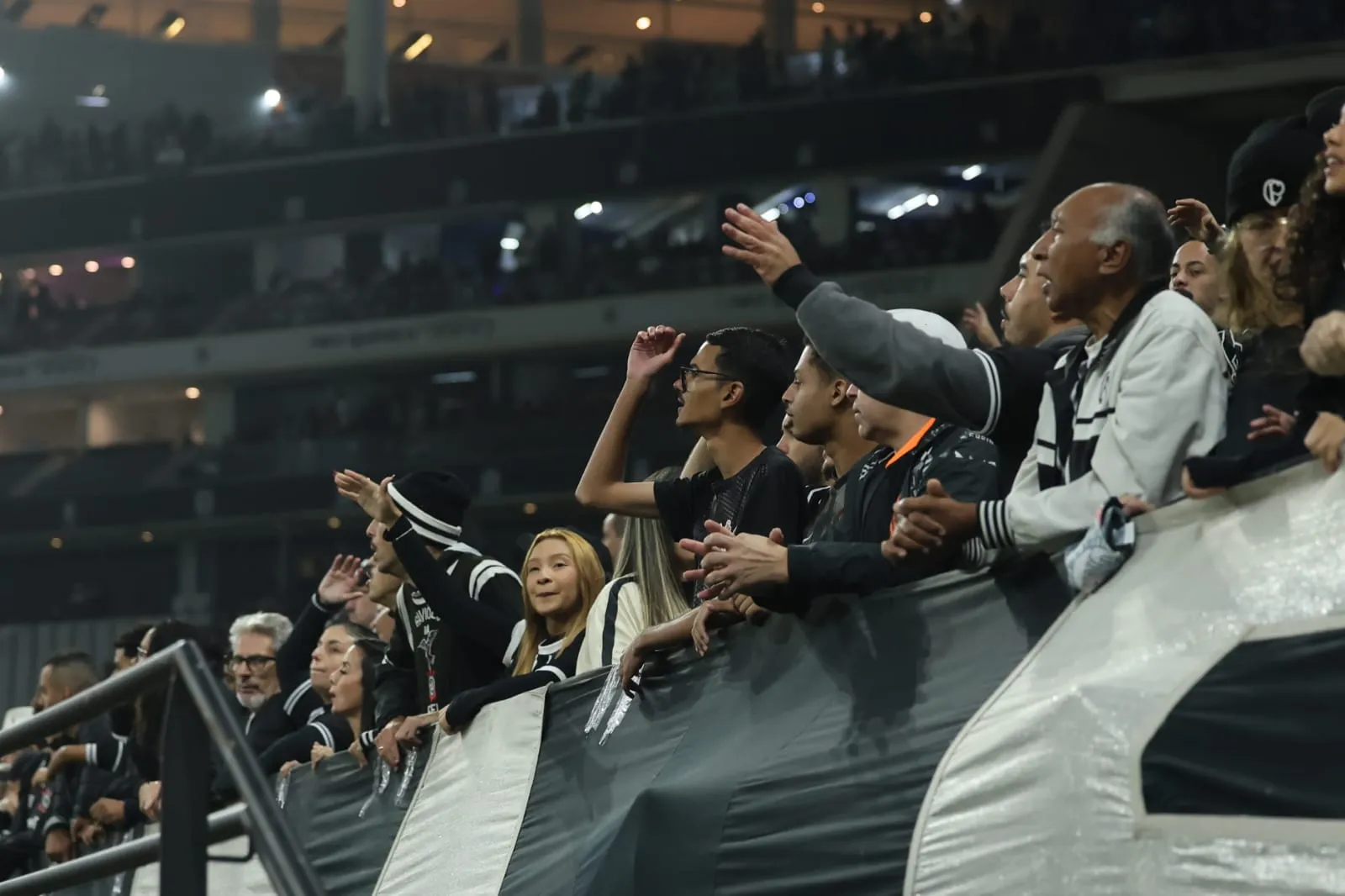 Corinthians classificado Copa do Brasil Placar FI