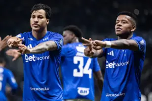 Cruzeiro 1 x 0 Goiás - Raposa segue viva na Copa do Brasil