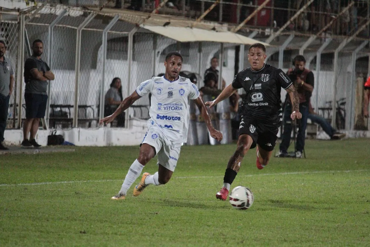 Democrata GV-MG 2 x 0 Vitória-ES - Pantera vence mais uma na Série D 3 Democrata GV-MG Vitória-ES Série D