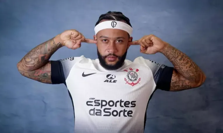 executivo revela bastidores renovacao depay corinthians