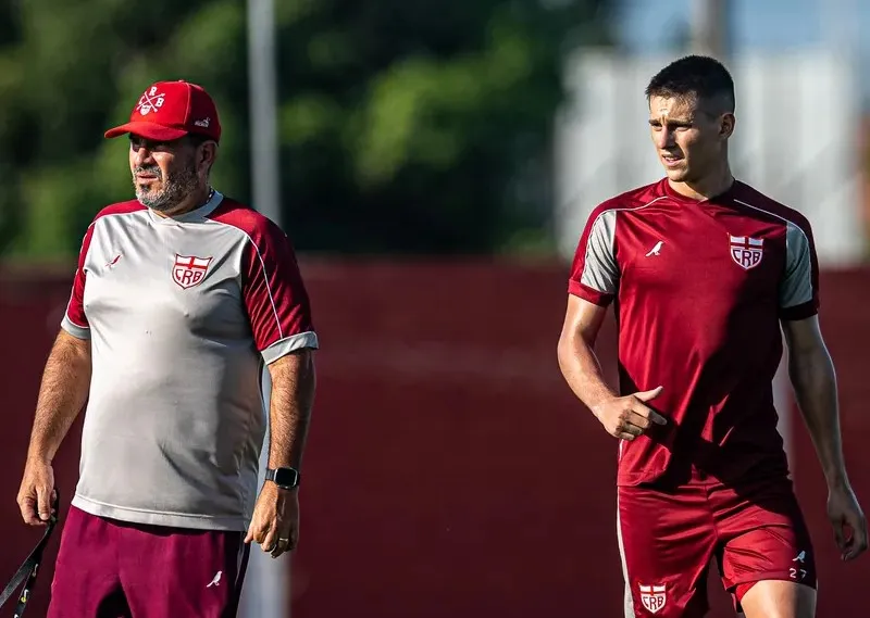 Guilherme Estrella titular CRB