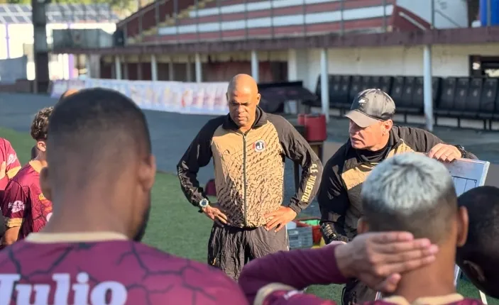 Só no FI: Técnico campeão paulista estreia com derrota na Série B de Santa Catarina 2 Catarinense Série B -2026