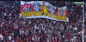 Vitória é punido pelo STJD por protesto da torcida no Barradão