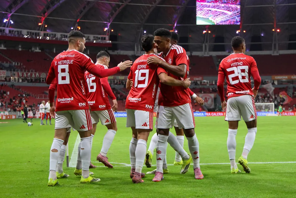 Internacional classificado Copa do Brasil Placar FI