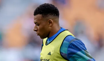 Mbappé discute em treino e aumenta tensão no Real Madrid
