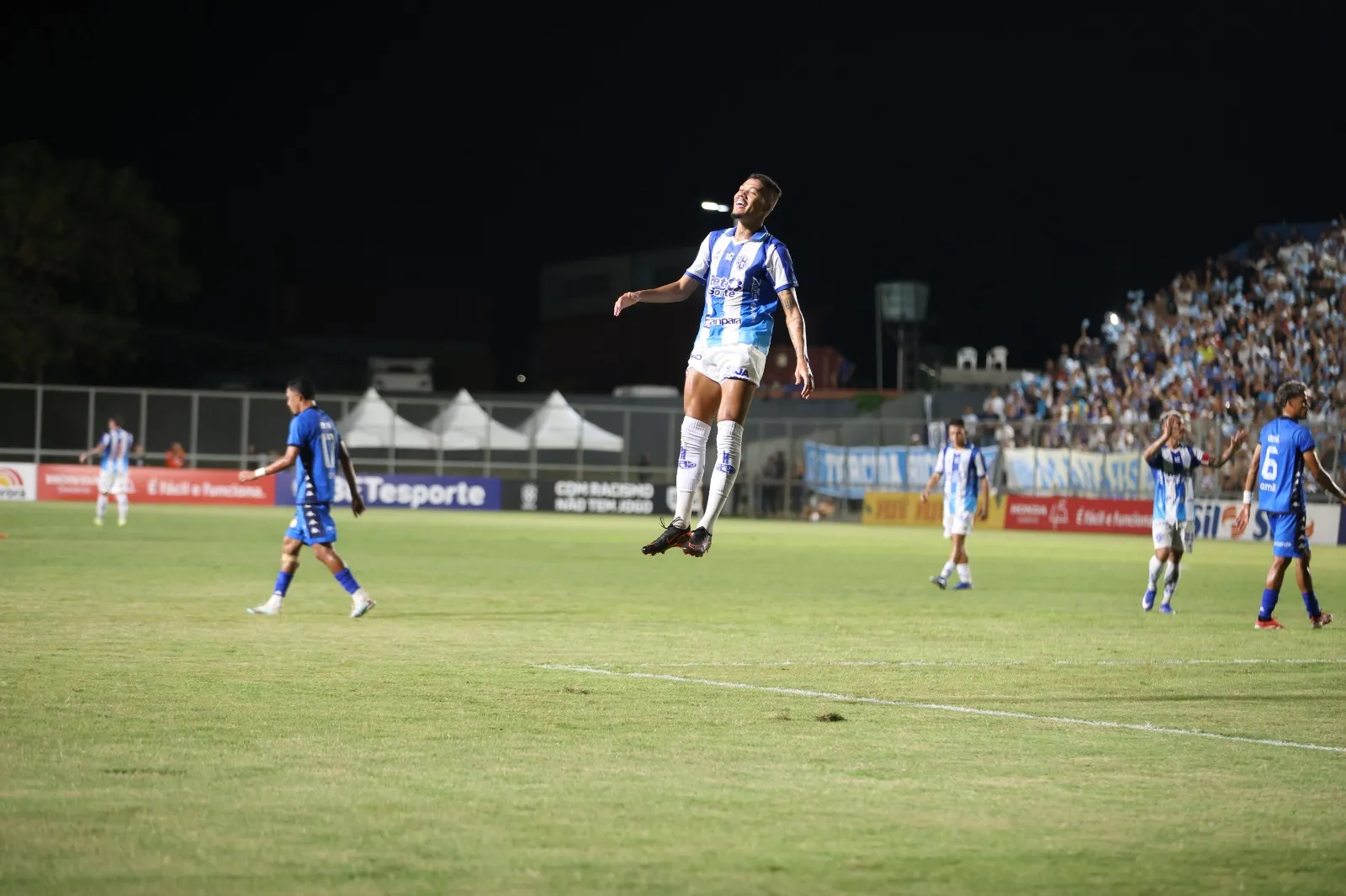 Nacional-AM 2 x 4 Paysandu-PA - Papão bicampeão da Copa Norte 3 Nacional-AM Paysandu Copa Norte