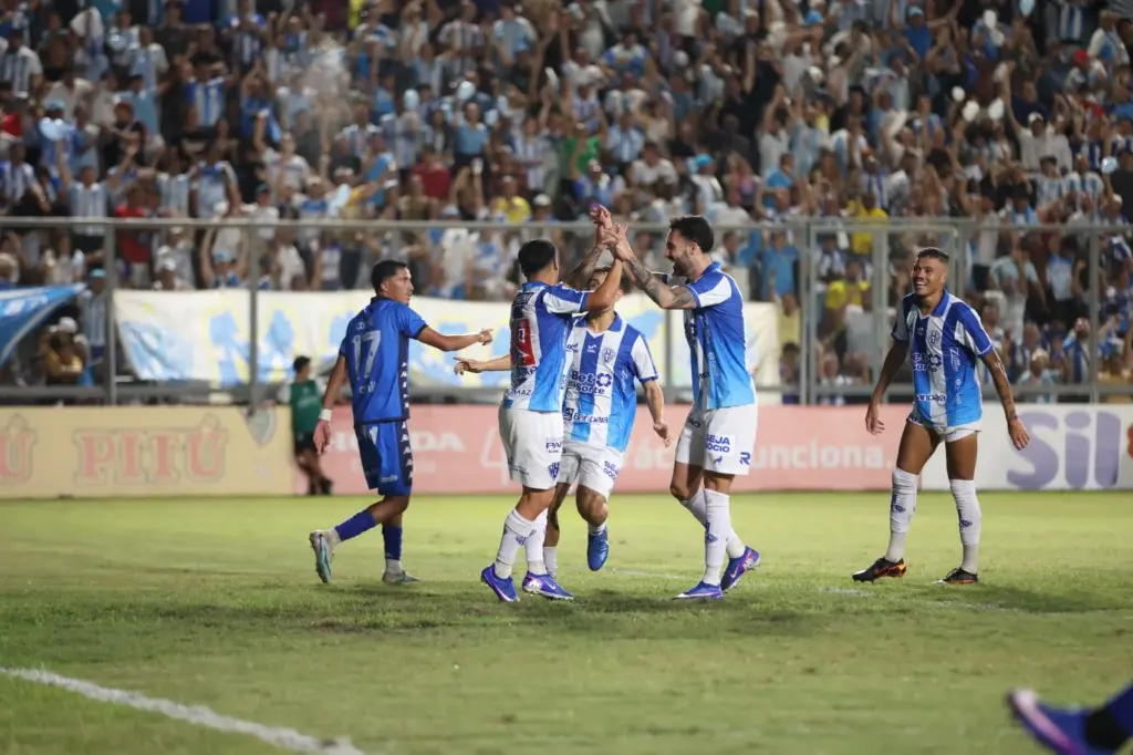 Nacional-AM 2 x 4 Paysandu-PA - Papão bicampeão da Copa Norte