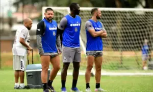 Ponte Preta prepara nova escalação para quebrar jejum na Série B
