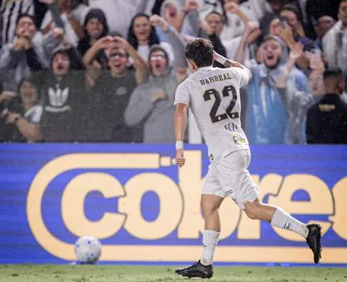Santos 3 x 1 Vitória - Peixe vence e respira antes da Copa do Mundo 4 Brasileirão - 2026