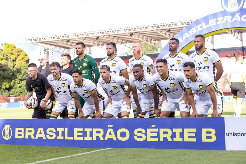 sao bernardo mantem lideranca serie b