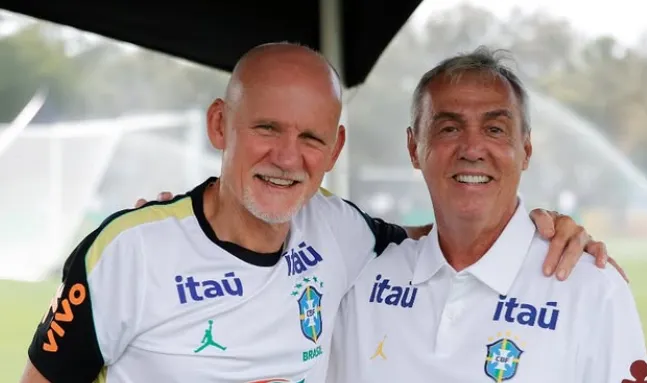 Taffarel defende goleiro Bento após falha no Saudita