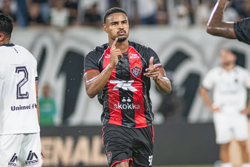 COPA DO NORDESTE: Fortaleza e Vitória avançam à decisão 2 Vitória bate ABC Copa do Nordeste