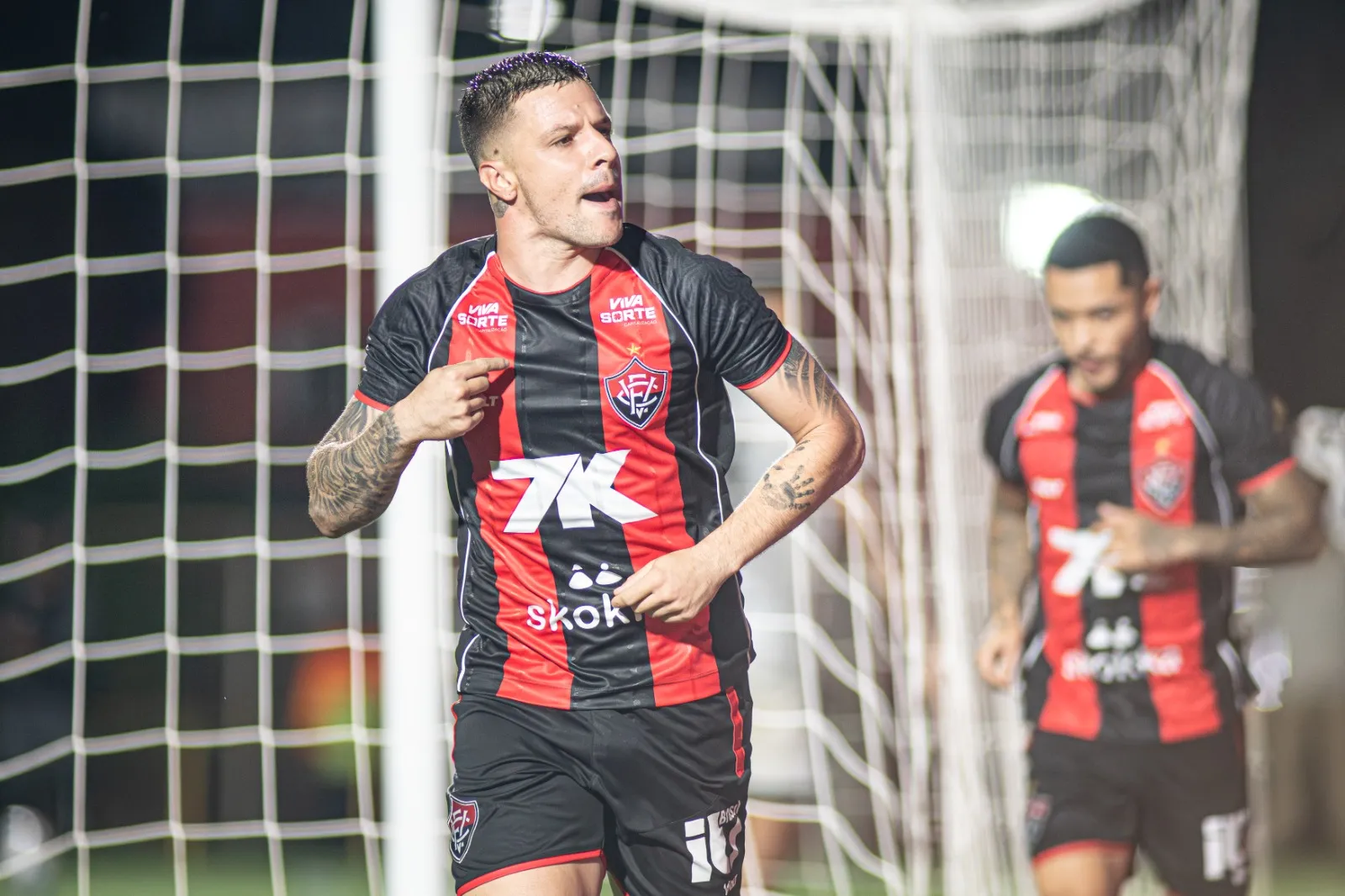 Vitória despacha Ceará Copa do Nordeste
