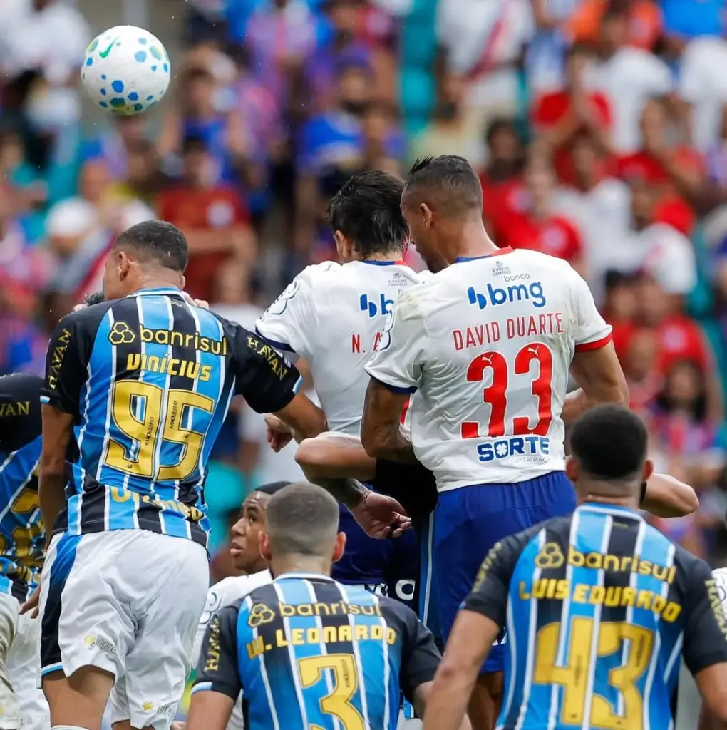 Bahia x Grêmio (Foto: @therafao)