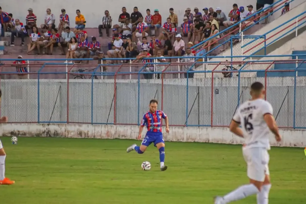 Itabaiana-SE 0 x 1 Volta Redonda-RJ - Voltaço marca golaço de falta e vence 2ª seguida 2 Itabaiana 0 x 1 Volta Redonda.📷 @mateusmendoncafotografia-AOI