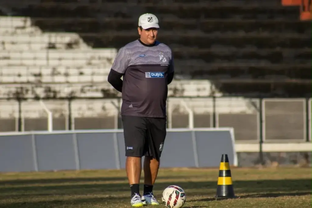 Com 60% de aproveitamento, Inter de Limeira cresce de produção com Matheus Costa